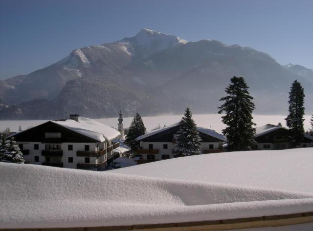 Ferienwohnung Schossleitner - Der Wohlfuehl-Ansitz Am Wolfgangsee Mit Weitblick Sankt Gilgen Exterior foto